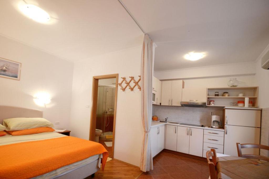 Apartments And Rooms Branka Novigrad (Istria) Exterior foto