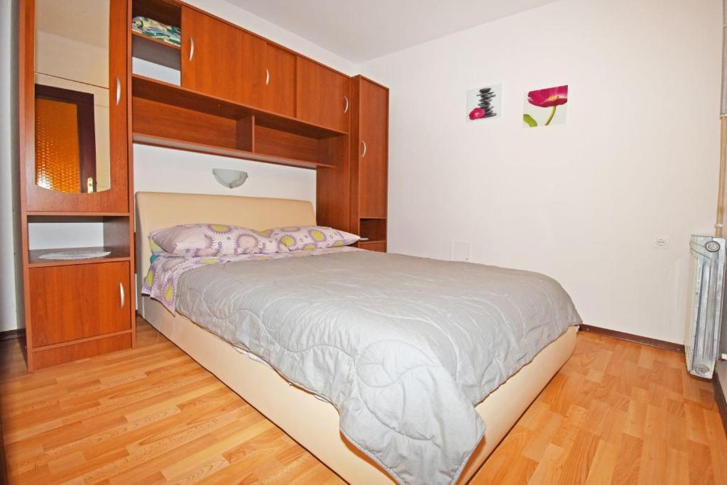 Apartments And Rooms Branka Novigrad (Istria) Exterior foto